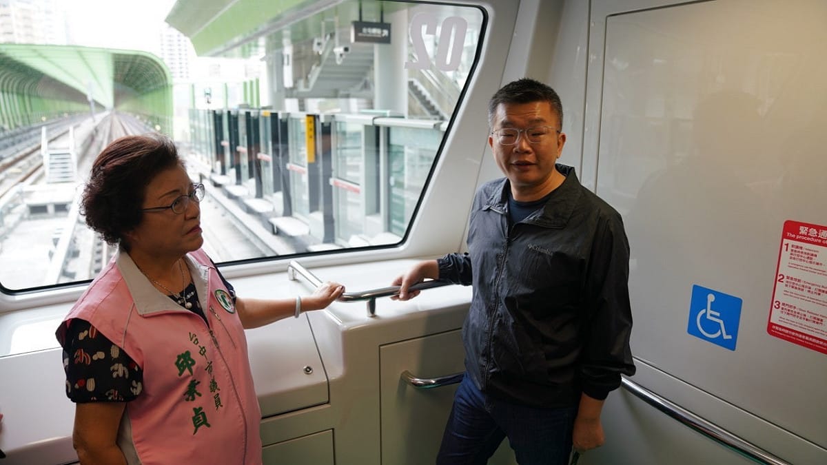 蔡其昌希望儘速建構完整的交通路網。  圖：蔡其昌辦公室/提供