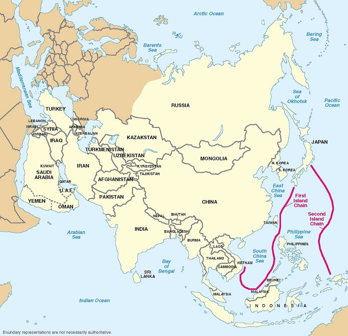 美國需要在第一島鏈(紅線)沿線建構打擊網絡。 圖：翻攝自維基網站