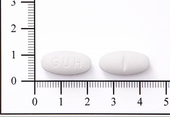 美獲平膜衣錠850毫克。 圖：食藥署／提供