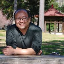 台北市臨床心理師公會公會理事長陳伯峰提倡家庭價值以導正社會風氣。 圖 : 翻攝自陳伯峰臉書
