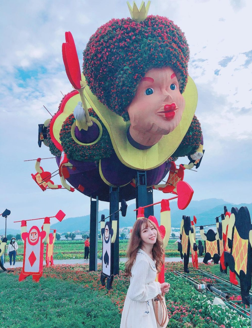 台中國際花毯節在新社花海／前往朝聖的Jane。 圖：翻攝Instagram／v7785623