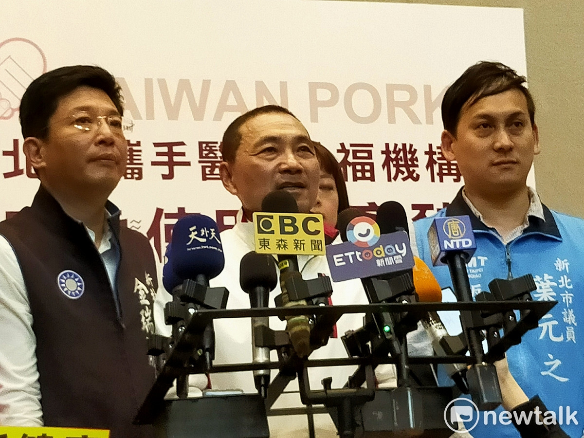 侯友宜肯定中央最新的秋冬防疫專案，強調這才是管控於境外最有效的方法。 圖：林昀真/攝