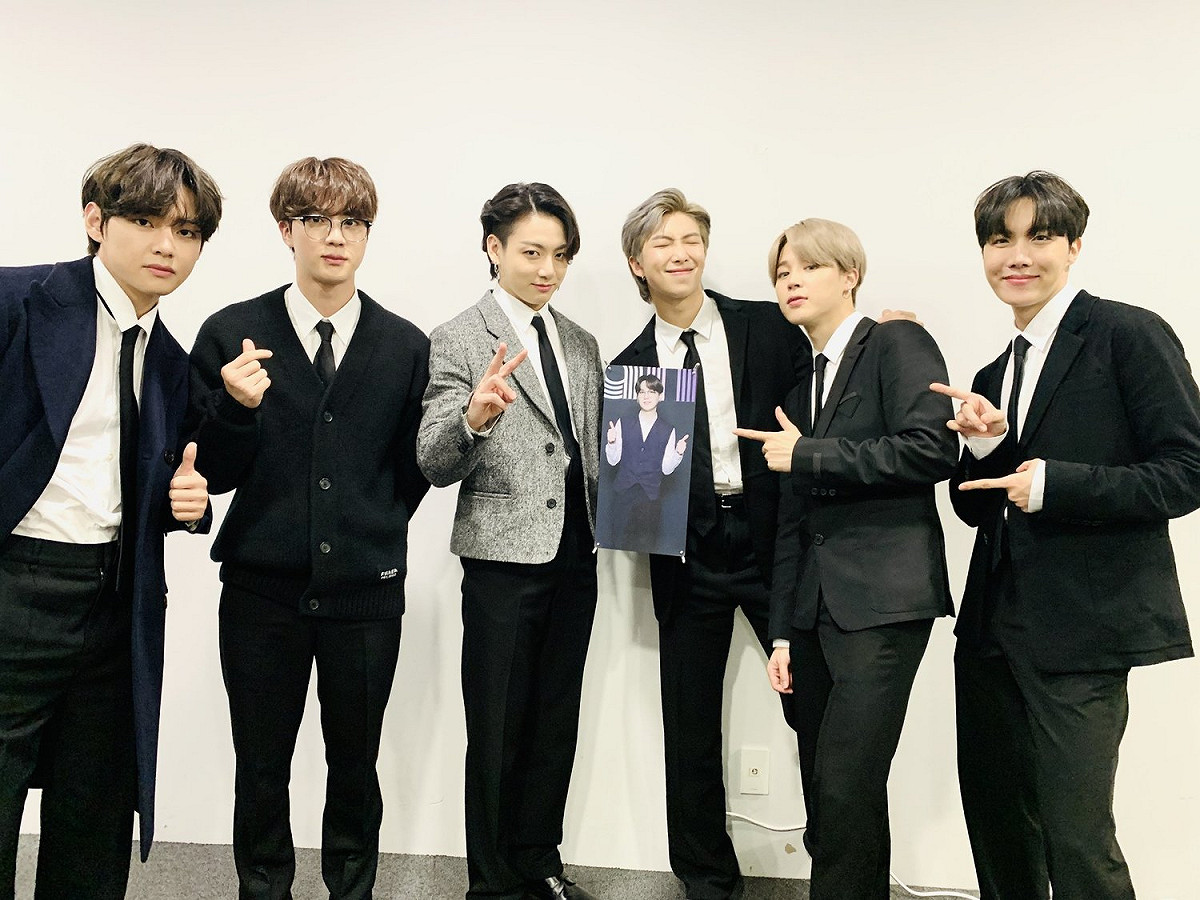 攜新專《BE》回歸的防彈少年團，新曲MV公開不到1小時就破千萬點閱。 圖：翻攝自防彈少年團推特