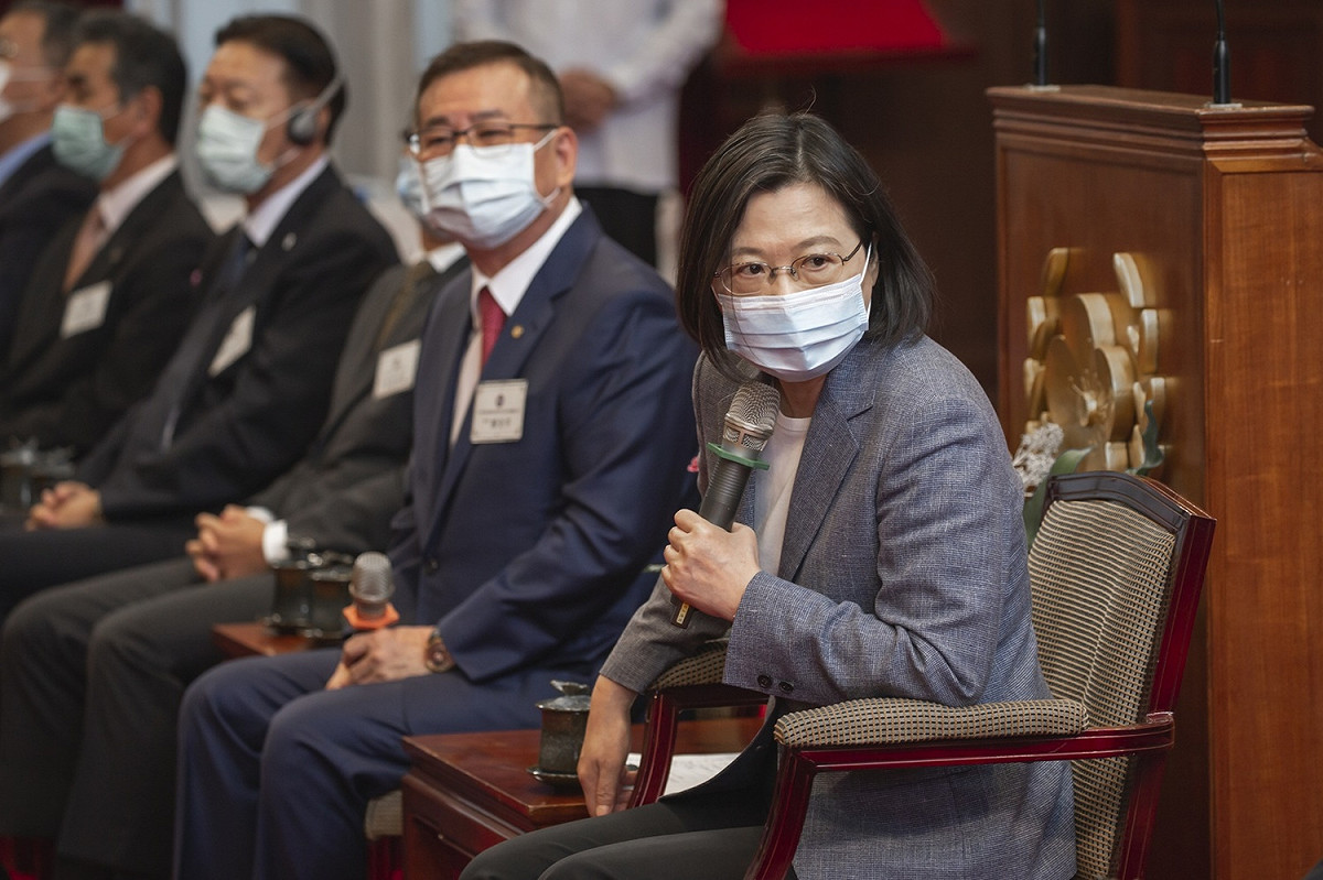 總統蔡英文20日接見中華民國電器商業同業公會全國聯合會 圖：總統府／提供