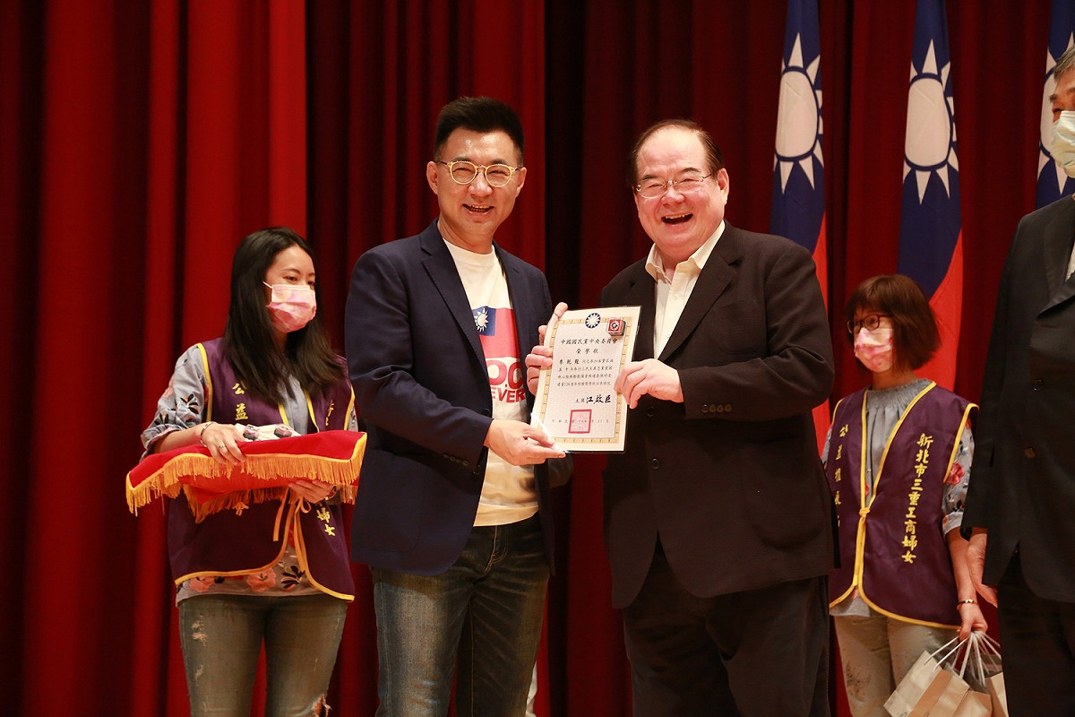 國民黨主席江啟臣（圖左） 圖：國民黨文傳會/提供