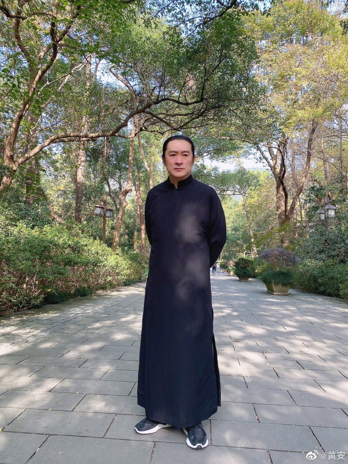 黃安近照。 圖：翻攝自黃安微博
