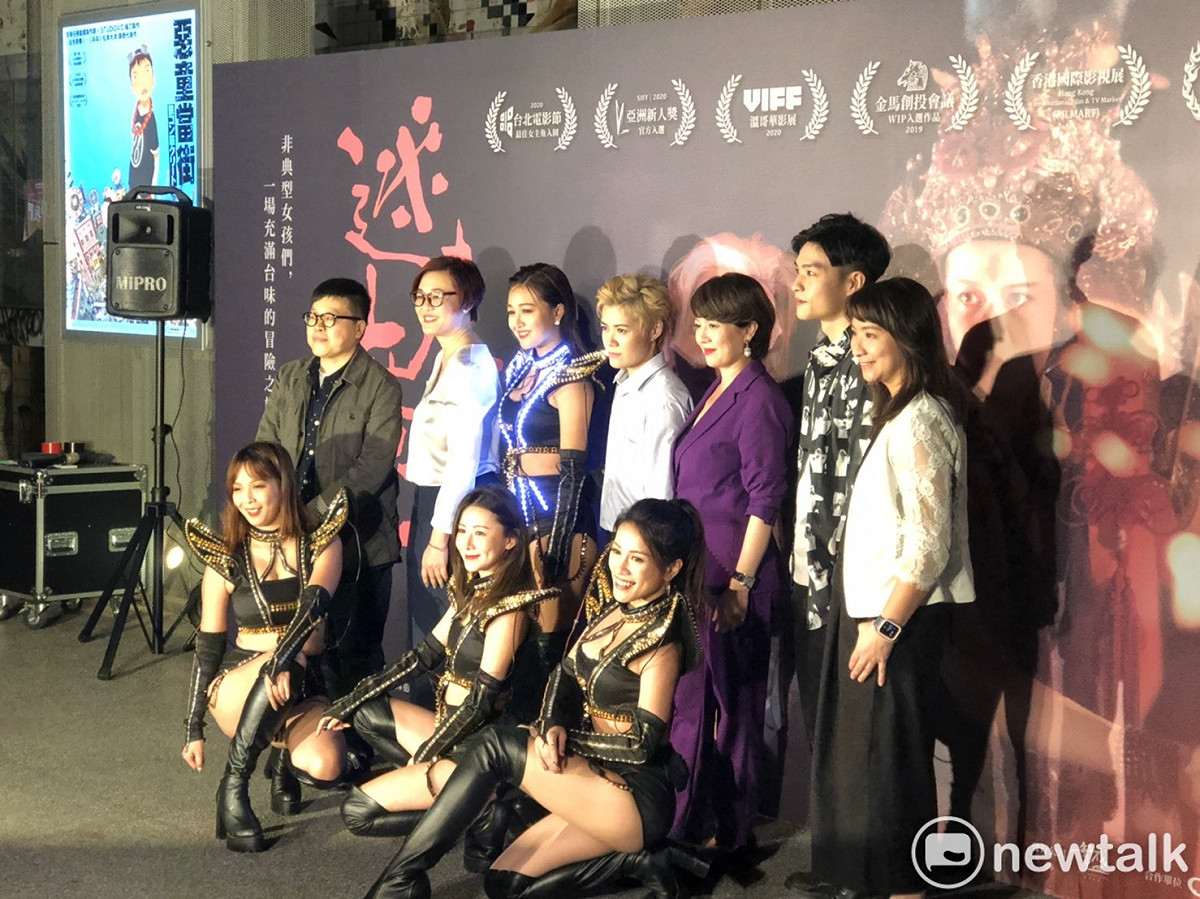 《迷走廣州》今晚首映，監製葉如芬(左起)、導演陸慧綿與入圍金馬57最佳女配角獎的張雅玲一同出席首映會。 圖：楊瑾錚/攝