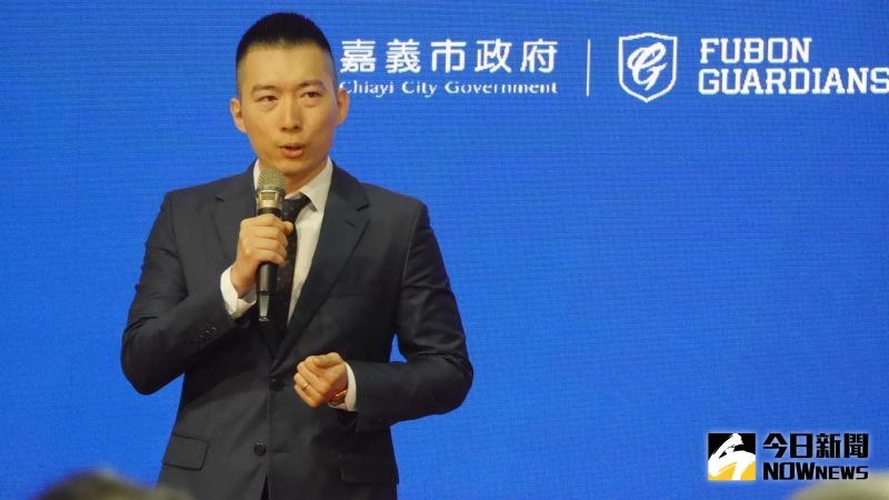 富邦領隊蔡承儒。 圖／吳政紘攝