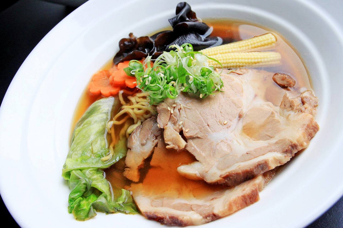 台東七里坡紅藜養生料理，開創以紅藜為主的多變化菜餚。 圖：取自粉專台東七里坡紅藜養生料理