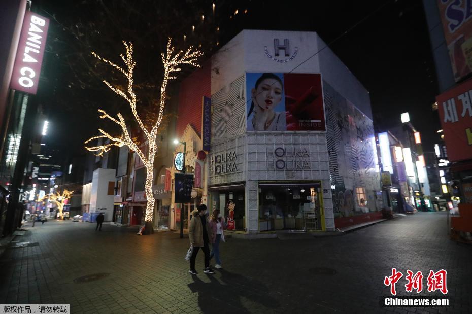 新冠肺炎 (武漢肺炎)肆虐，韓國入夜街頭冷清。 圖 : 翻攝自中新網