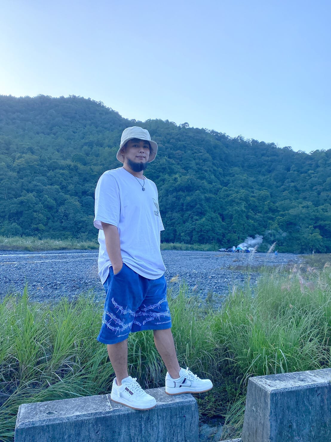 游否希以手機錄影紀錄生活短片而走紅，對於廠商網友的爆料，目前文章已經下架，雙方達成共識。 圖：海王天璽/提供