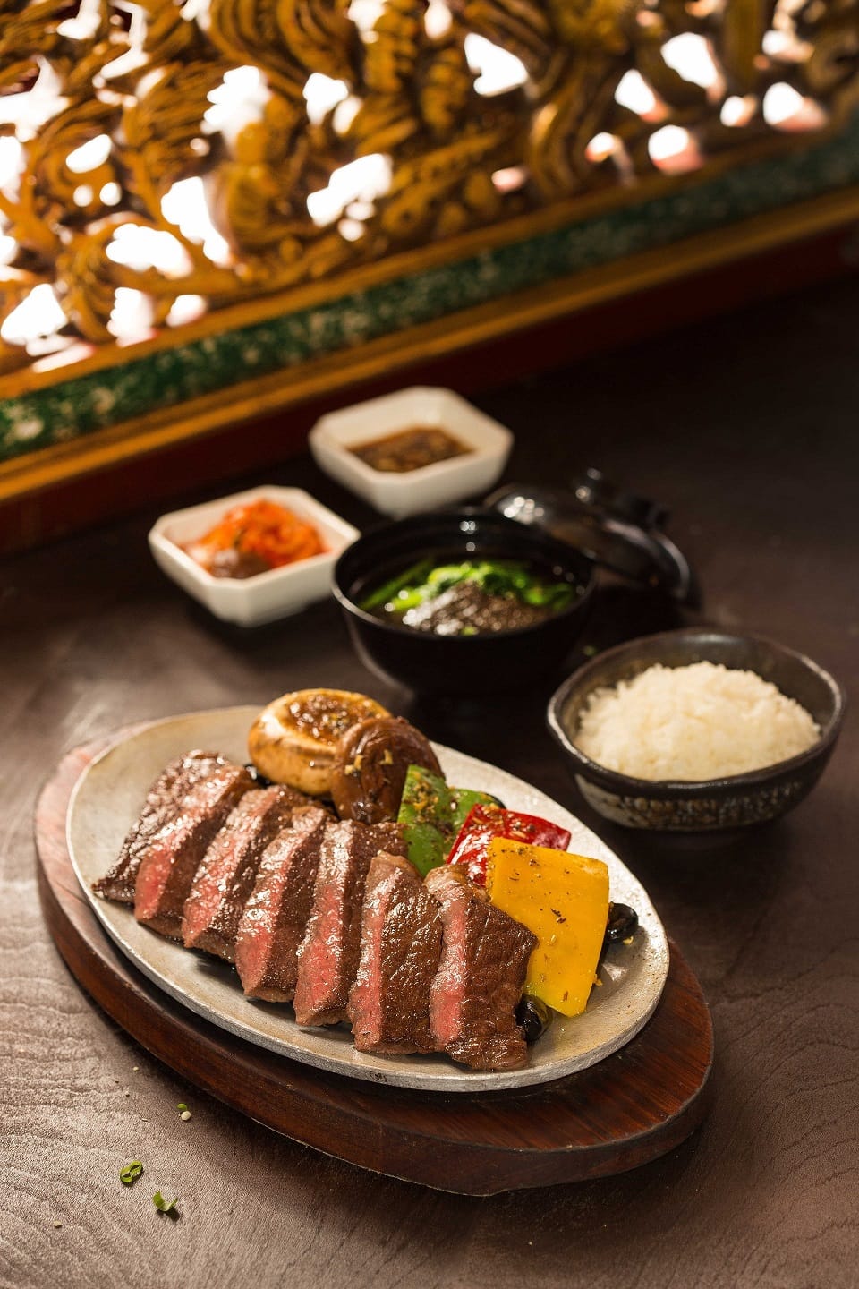 飯店為壽星提供的多重專屬禮遇(台北國賓)。 圖：台灣高鐵／提供