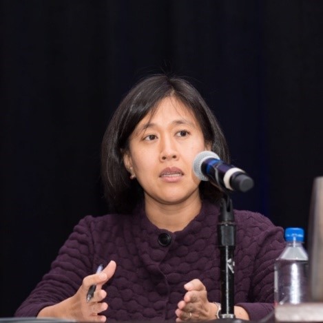 現年45歲華裔律師凱瑟琳目前擔任美國眾議院首席貿易顧問，是未來貿易代表熱鬥人選。 圖：翻攝自美中貿易全國委員會