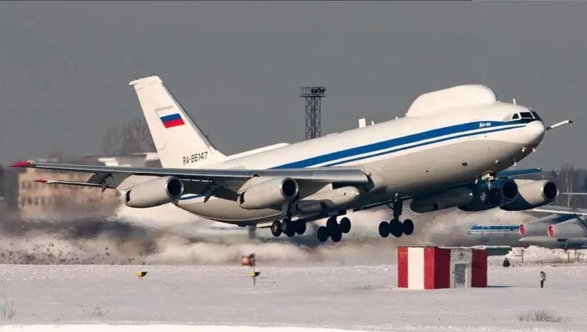 俄國一架伊留申II-80「末日飛機」設備遭竊，其中涉及高度機密資料。 圖：翻攝自環球網