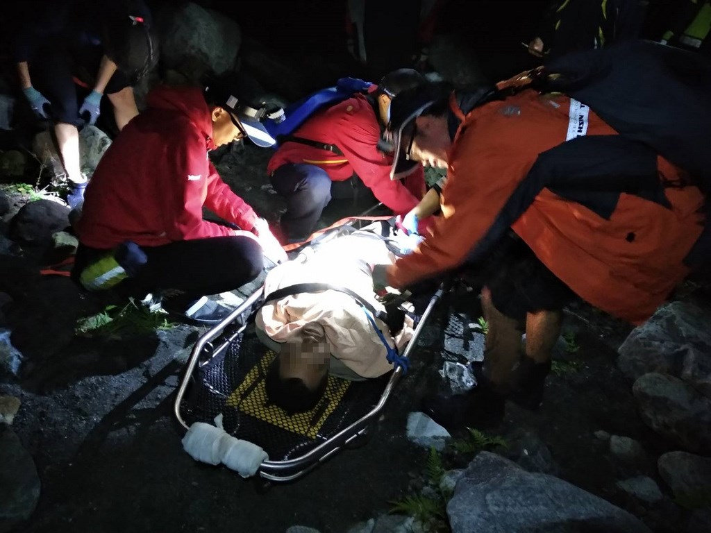 失蹤40天的邱姓男子在谷關台8線1.3公里處一間廢棄電廠後方的涵洞被尋獲。 圖：警方提供