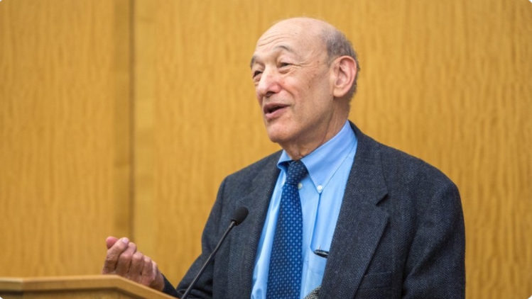 美國著名漢學家、哈佛大學費正清東亞中心前主任傅高義（Ezra Feivel Vogel）手術中途，病情突然惡化辭世，享年90歲。 圖:翻攝自推特