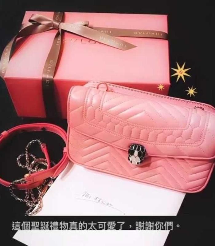 日前爆出林心如3歲女兒收到廠商送來的精品小包，引發大眾議論。 圖：翻攝自林心如IG