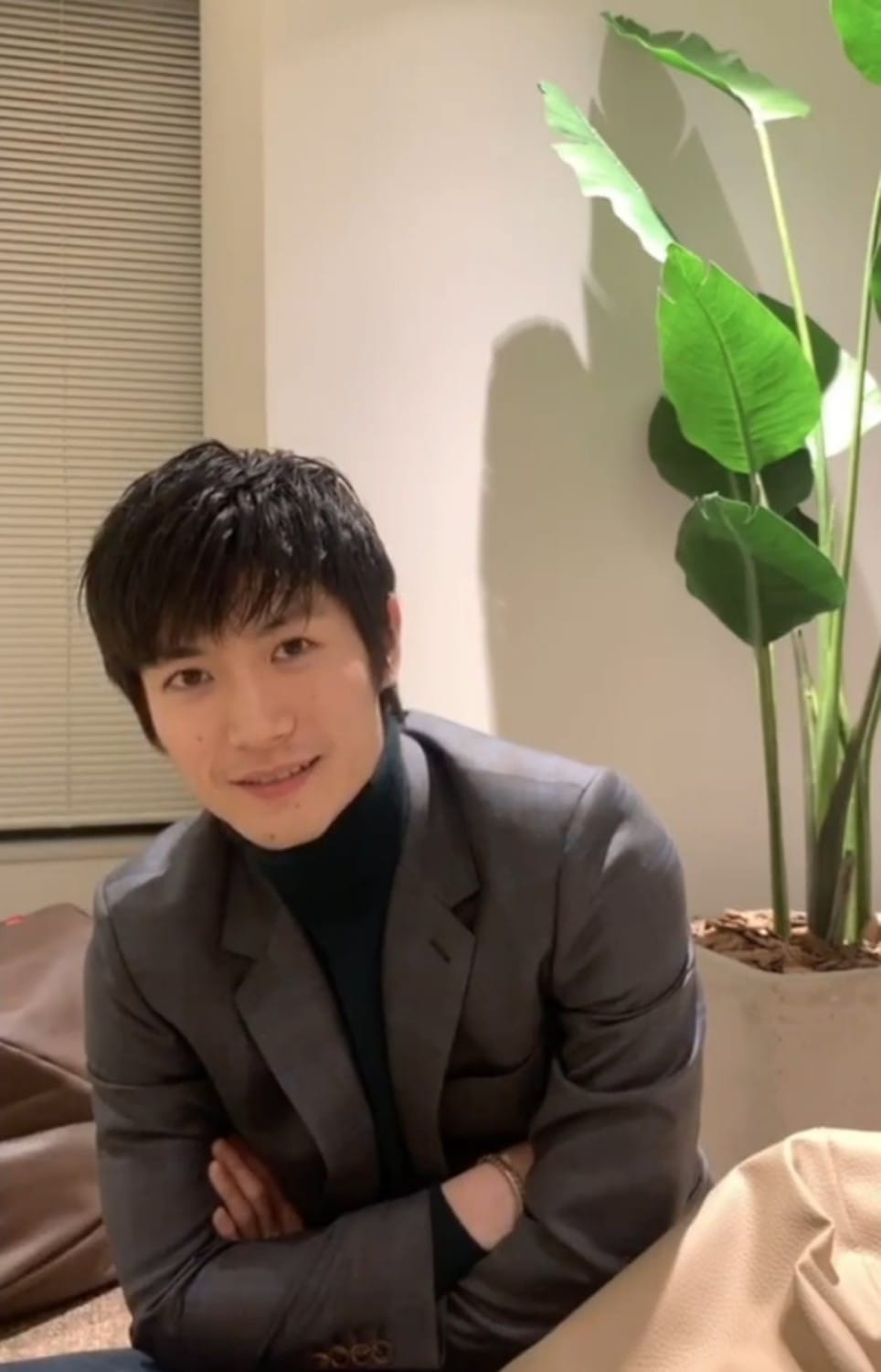 三浦春馬的爸爸於上個月突然感到身體不適，緊急送醫後仍宣告不治。 圖：翻攝自三浦春馬IG