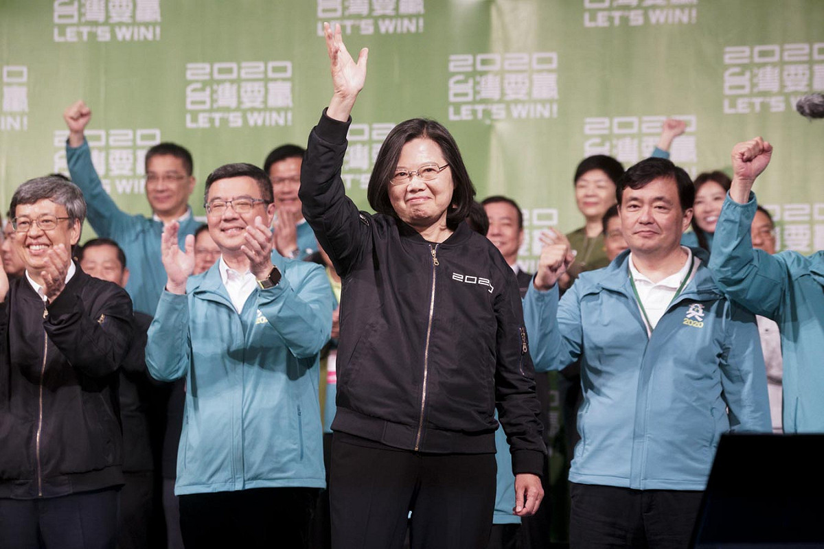 民進黨總統候選人蔡英文得票超過800萬票，得票率超過57％，成為民選史上得票最高的總統。 圖：張良一/攝