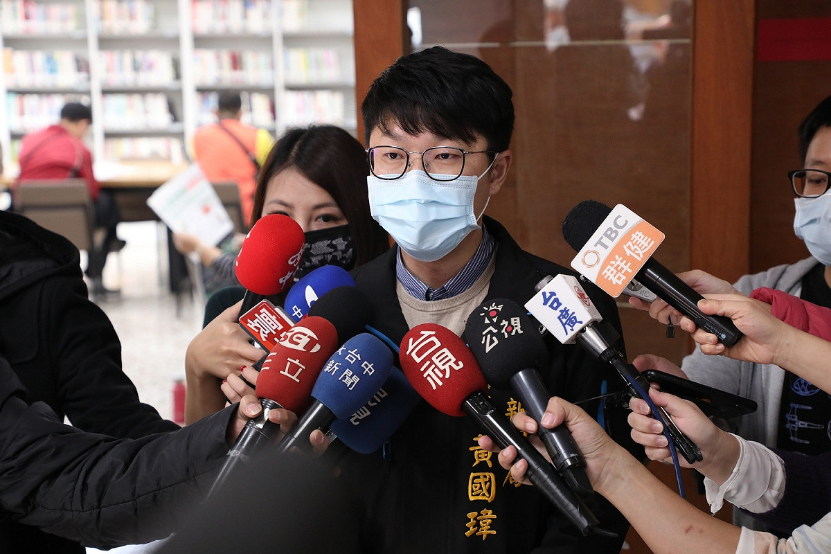 台中市新聞局長黃國瑋表示，台中跨年防疫已全面升級。 台中市政府/提供