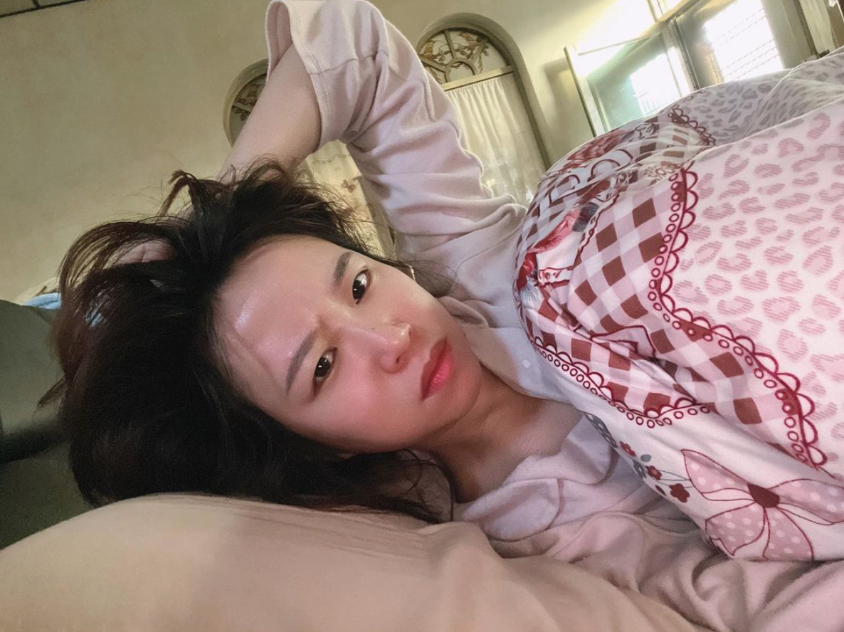 鄭茵聲素顏。 圖：翻攝IG／鄭茵聲