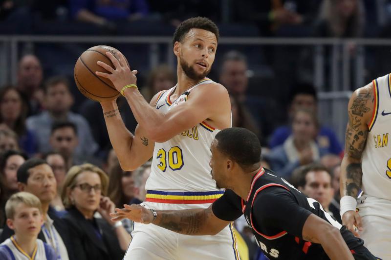 勇士頭號射手Stephen Curry獨拿26分白搭，仍以98:123慘敗拓荒者。 圖／美聯社／達志影像