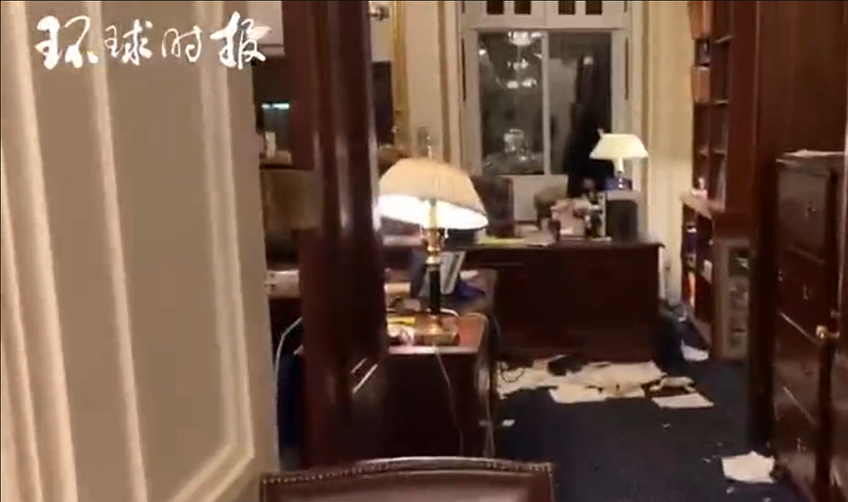被破壞的美國國會內部畫面曝光。 圖：翻攝自《環球時報》