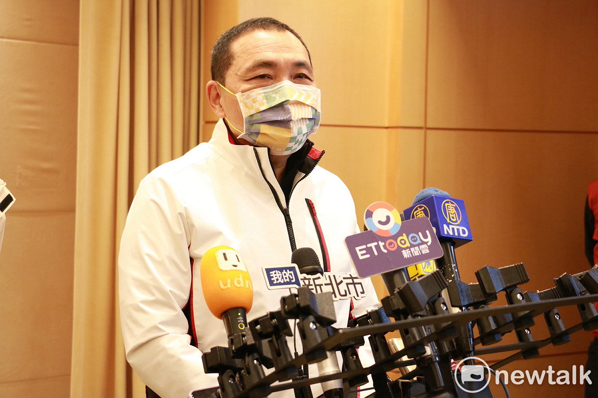 侯友宜認為任何國際關係要靠自己國內團結、自立自強，才能贏得國際間的尊重。 圖：林昀真/攝