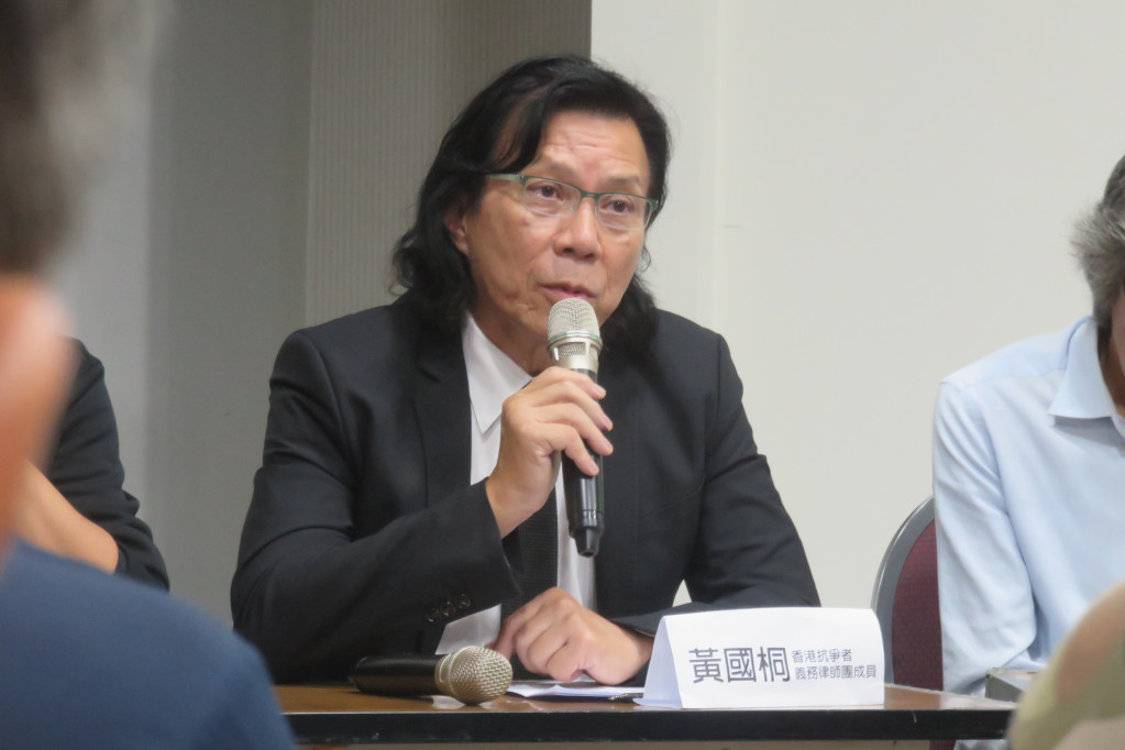 香港「反送中」運動義務律師黃國桐今（14）日清晨被國安警員帶走。 圖：林冠妙／攝（資料照）