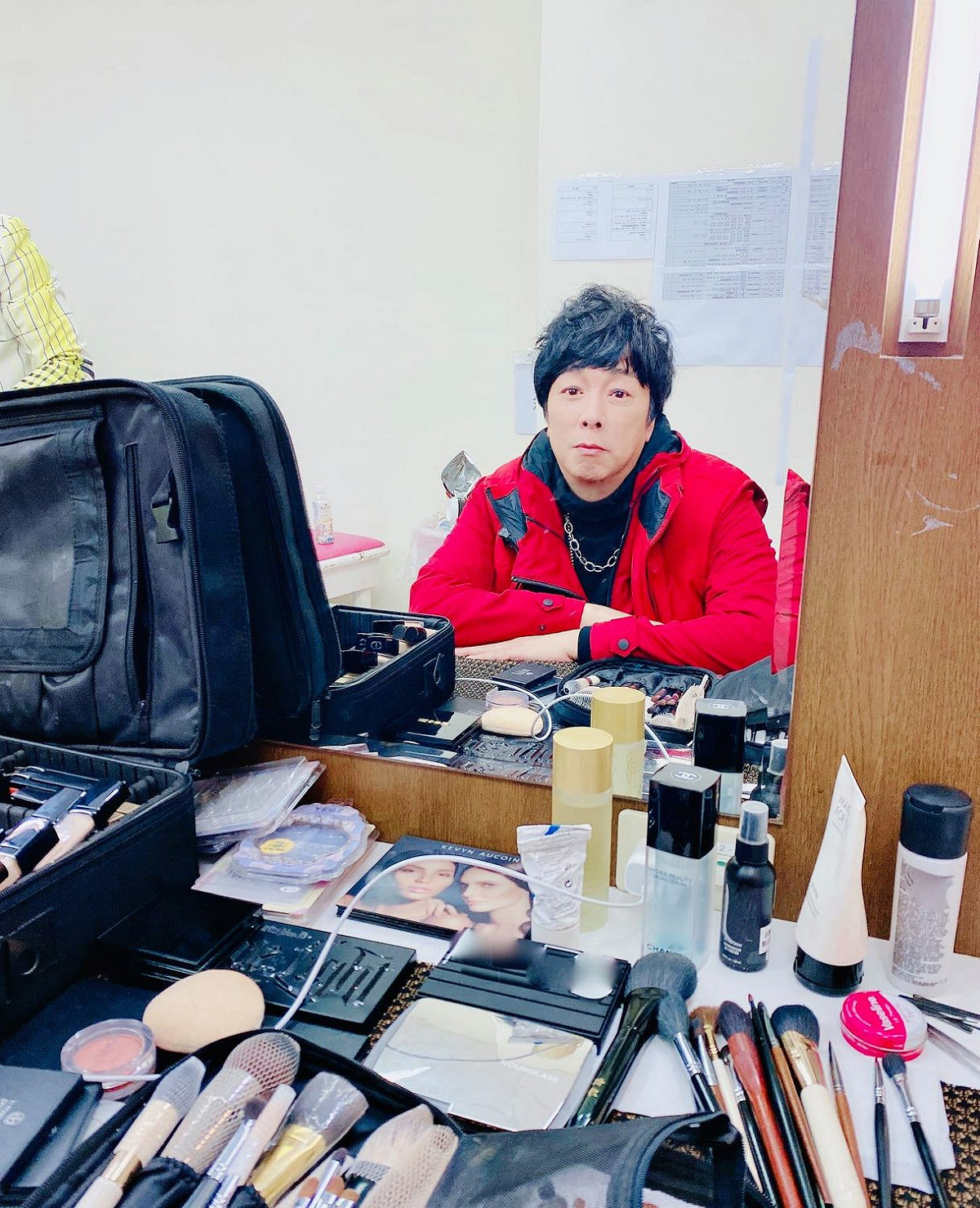 曹西平在臉書分享演藝圈遲到亂象，認為現在準時的人好像變成怪胎。 圖：翻攝自曹西平臉書