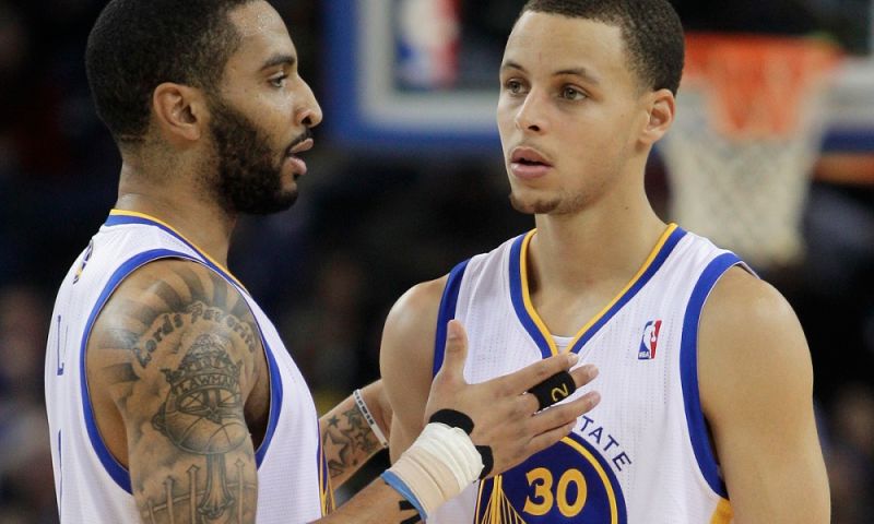 Acie Law和Stephen Curry曾經一起在勇士效力過。 圖：取自美聯社／達志影像