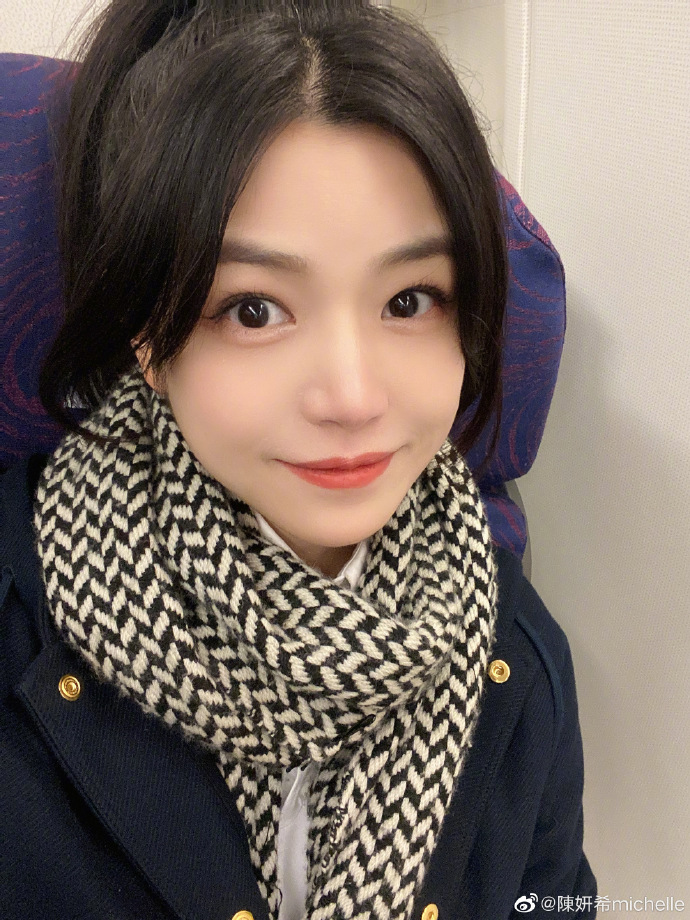 陳妍希與丈夫陳曉昨(18)日證實離婚，令大批粉絲相當震驚，而兩人的財產分配也備受外界關注。 圖：翻攝自微博