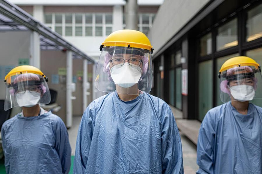 武漢肺炎疫情嚴峻，隔離人數持續攀升，各縣市也公布不同的防疫措施。 圖：鄭文燦臉書