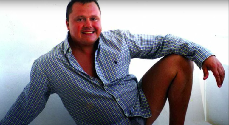 52歲男子，貝爾菲爾德（Levi Bellfield），他在2003、2004及2011年分別殺害了19歲、22歲及13歲青年，被判以謀殺罪名，竟被傳出可以優先接種疫苗。 圖 : 翻攝自youtube