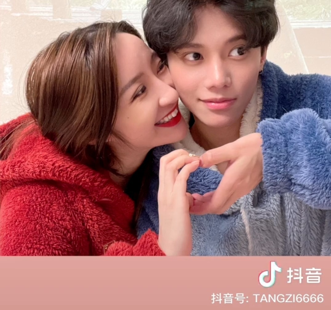 中國知名博主康康(左)和唐梓(右)。 圖：翻攝抖音／大魔王呸