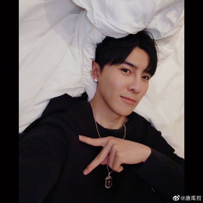 爆料指出是彭于晏主動追求唐禹哲。 圖：翻攝自唐禹哲微博