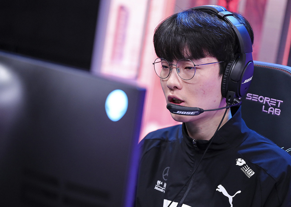 Rascal近日向流浪狗收容所捐贈1噸狗飼料。 圖：翻攝自LoL eSports Photo Flickr