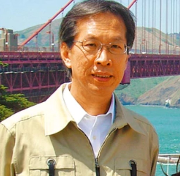 南加州橙縣法醫所驗屍官辦公室28日證實，黃芳彥持槍自盡，頭部中彈身亡。  圖：總統府提供