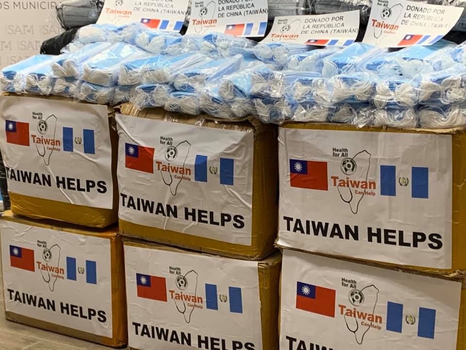 日前台灣捐贈醫療物資協助瓜地馬拉抗疫。 圖：翻攝自Taiwan en Guatemala臉書