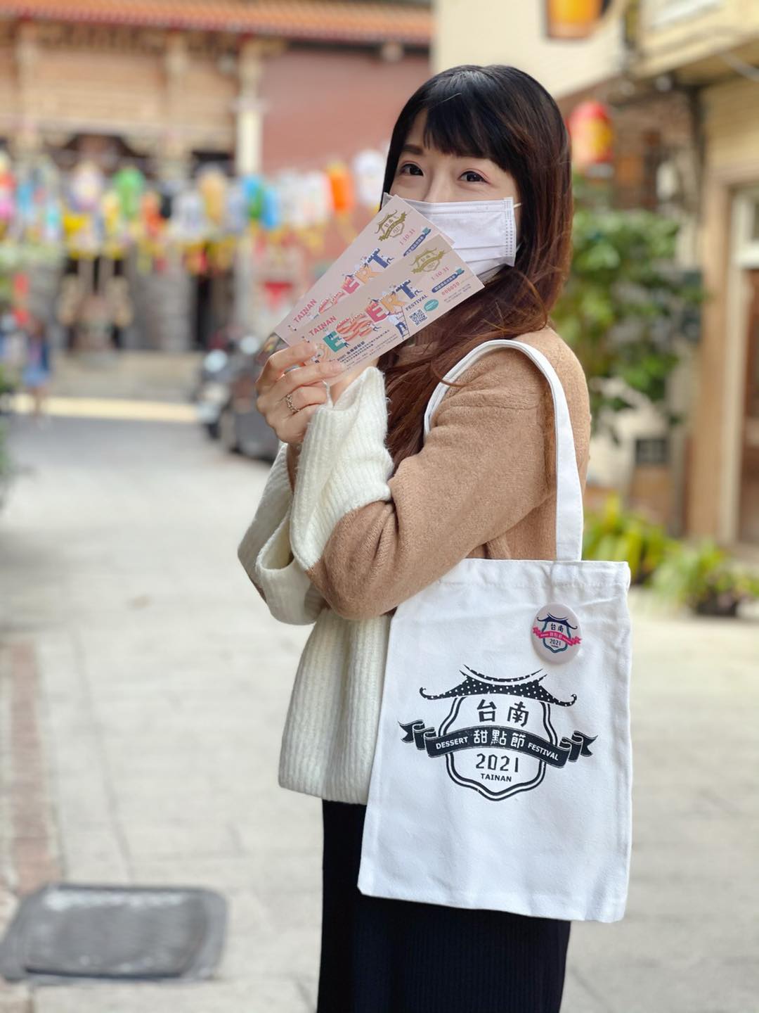 第1屆台南甜點節昨天開幕，人潮爆炸，市府下令今天停辦。 圖：翻攝自台南甜點節粉絲專頁