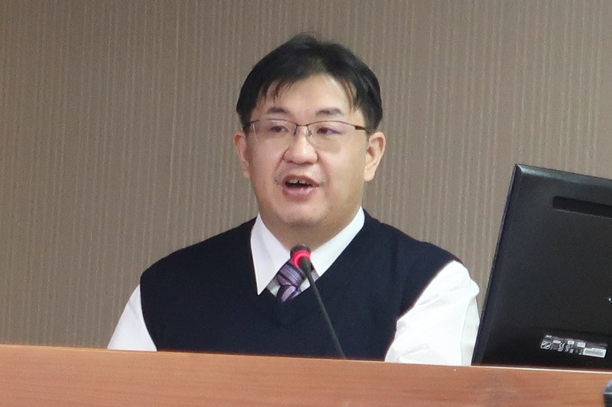 東吳大學法律系教授胡博硯1日出席「邁向國家正常化」（三）：深化民主、務實修憲修憲公聽會 圖：林朝億/攝
