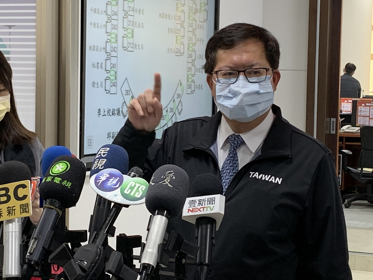 鄭文燦表示，部桃專案及清零計畫，目前都依照進度將於2月5日完成採檢，之後若無風險，部桃才會重啟營運 圖：林昀真/攝