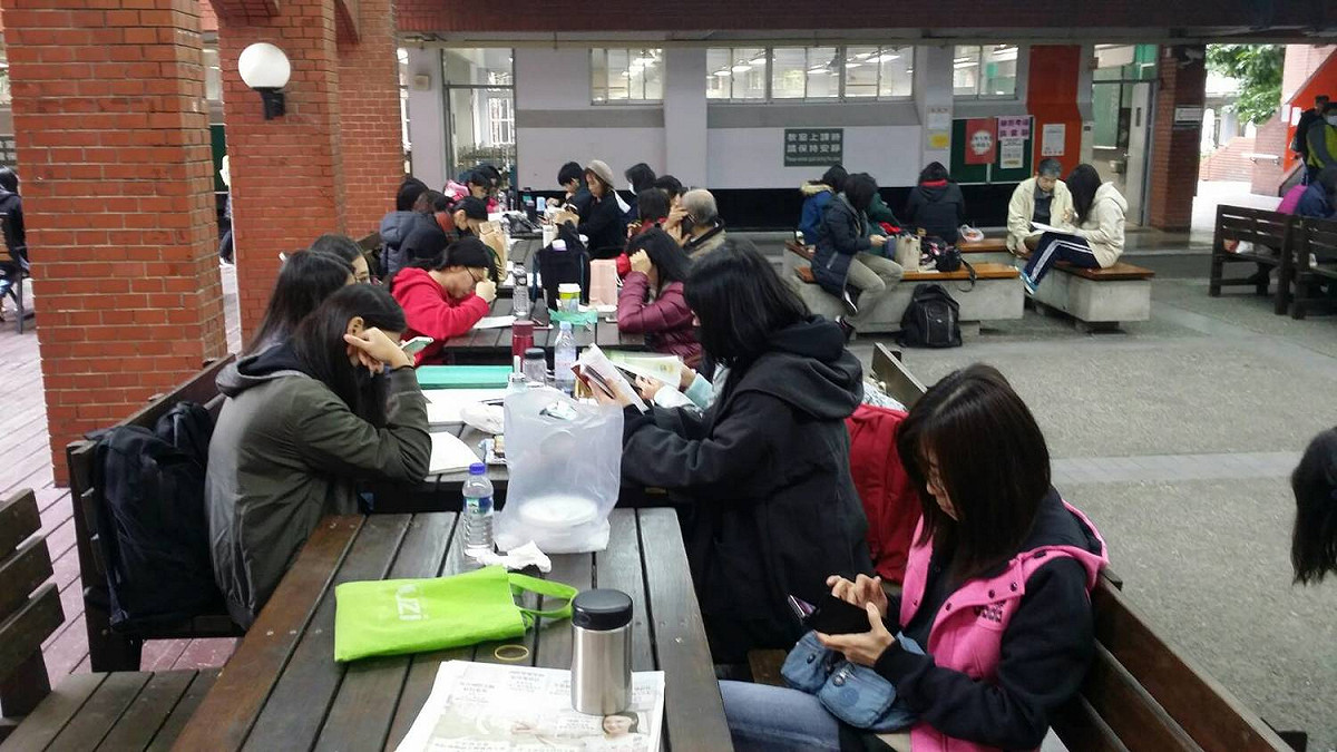 大學招聯會表示，考量因疫情部分考生無法參加個人申請的第二階段甄試，將提出應變措施。 圖：聶良恩/攝 (資料照片)