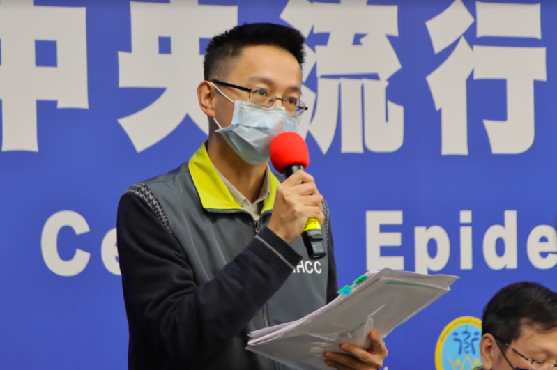 指揮中心醫療應變組副組長羅一鈞表示，清零計畫將擴大採檢人次至2,136人，並在3天內採檢完畢。 圖：指揮中心／提供