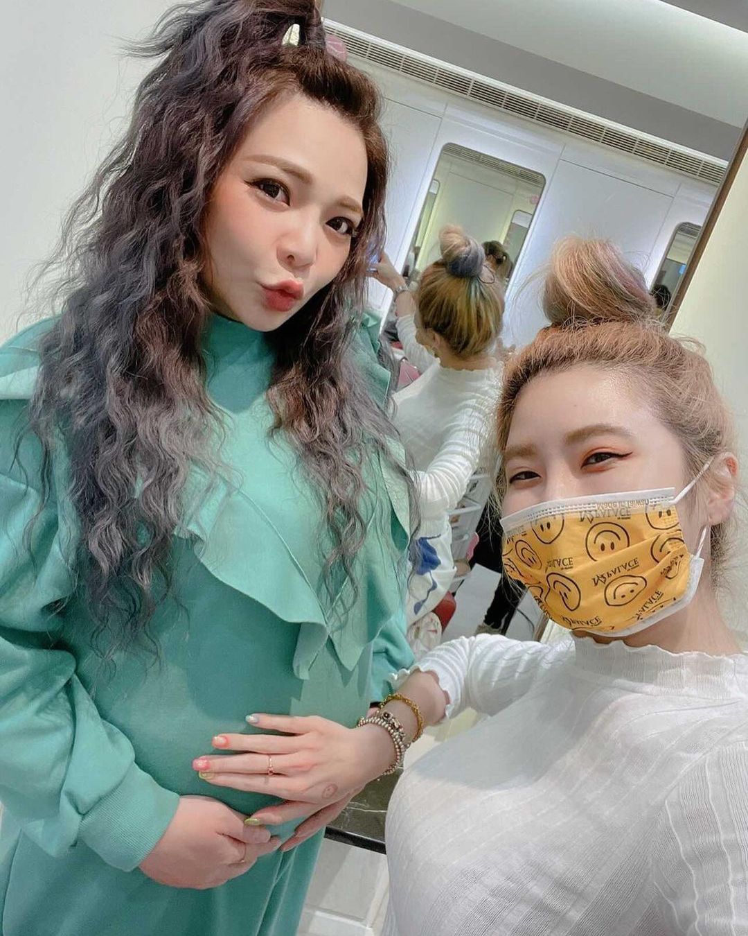 小甜甜產檢確定肚中寶寶是女兒。 圖：翻攝自小甜甜IG