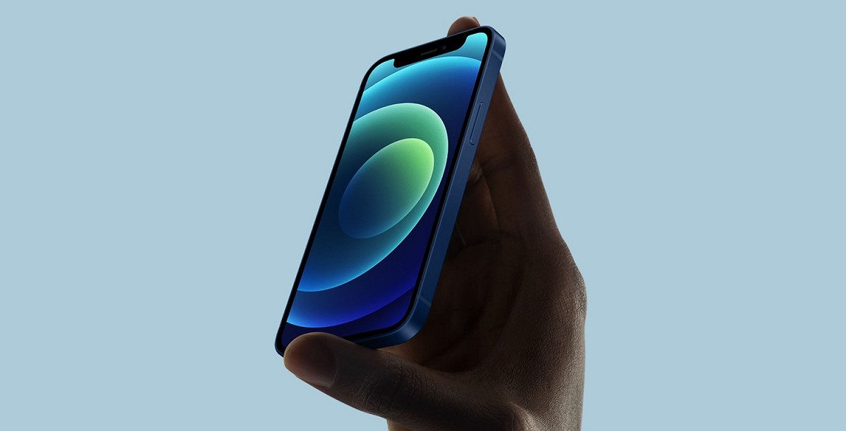 iPhone 12 mini因銷量不佳減產，蘋果恐怕得向三星付出高額違約金。 圖：取自Apple
