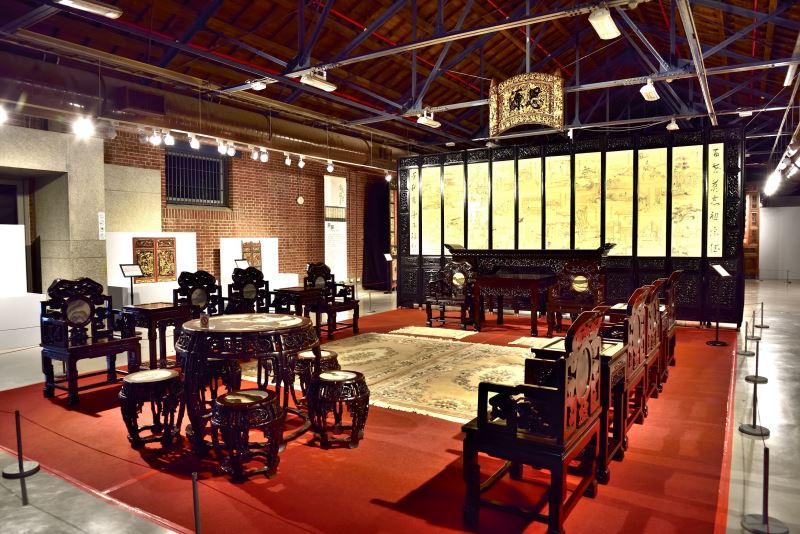 文化資產園區目前正展出「金玉滿堂-木雕特展」，作品可說是相當精緻，呈現出傳統工藝之美。 圖：文化部／提供