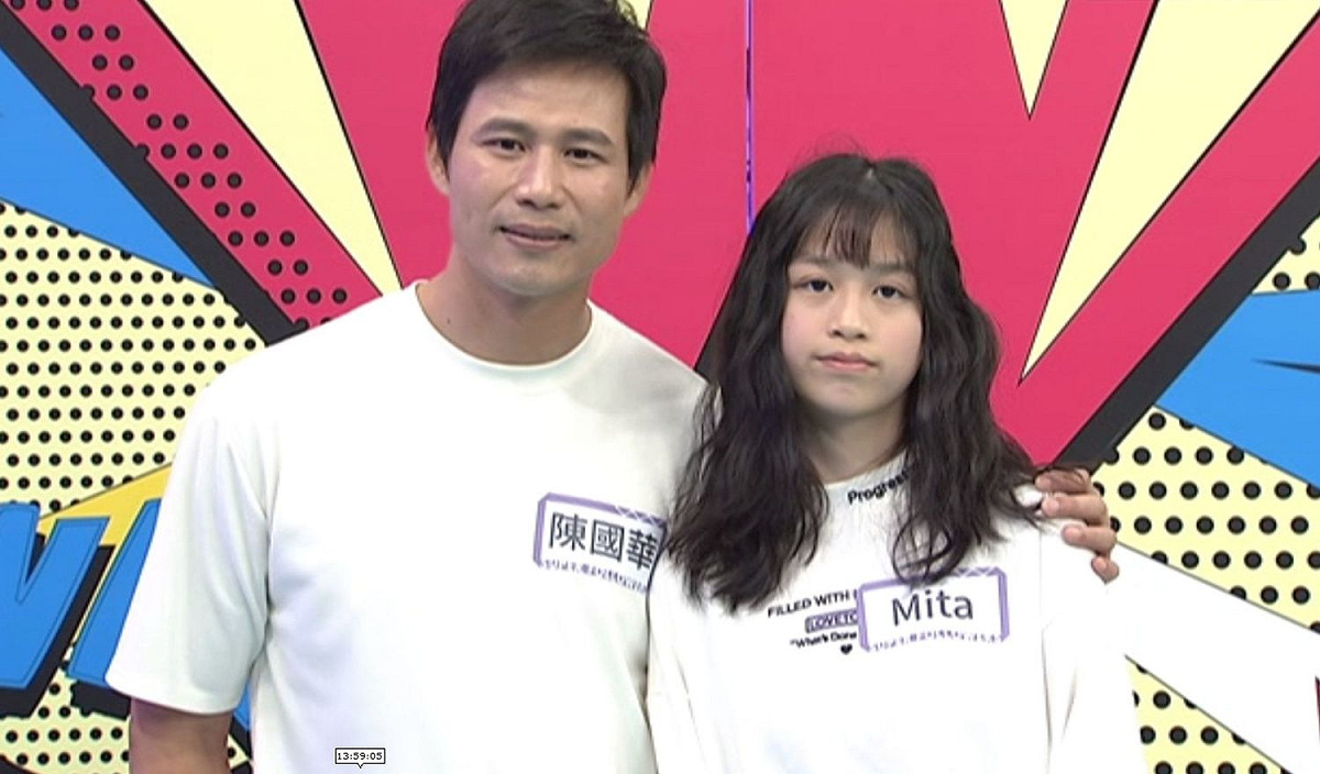 陳國華的女兒MITA透露爸爸就喜歡身材好、穿很少的那種女生，陳國華連忙解釋。 圖：中天電視台／提供