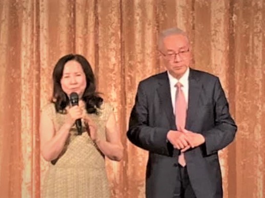 吳敦義於元宵前三日與產官學界及海外台商聚會，並透露將於5月出書，是否於國民黨選舉前爆內幕引發外界關注。 圖/ 取自吳敦義臉書