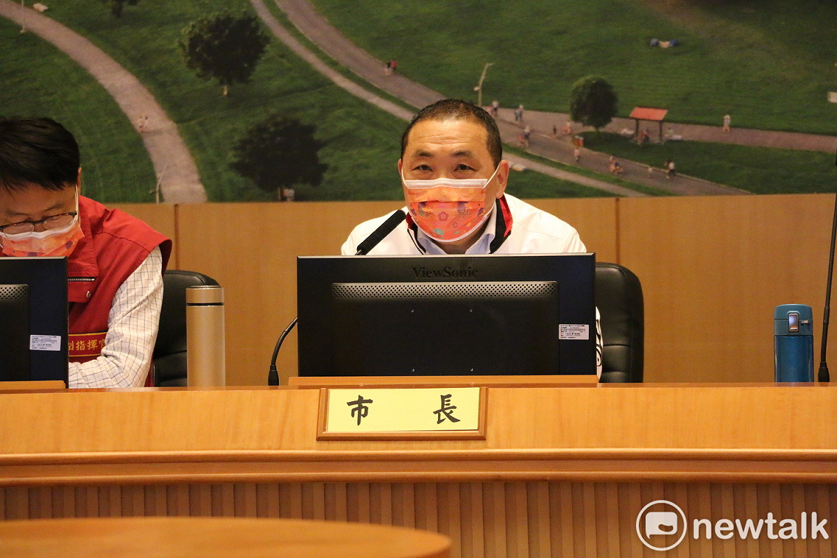 侯友宜盼中央儘速核定淡北道路經費補助，讓工程今年順利動工，力拚2024完工通車。 圖：林昀真/攝